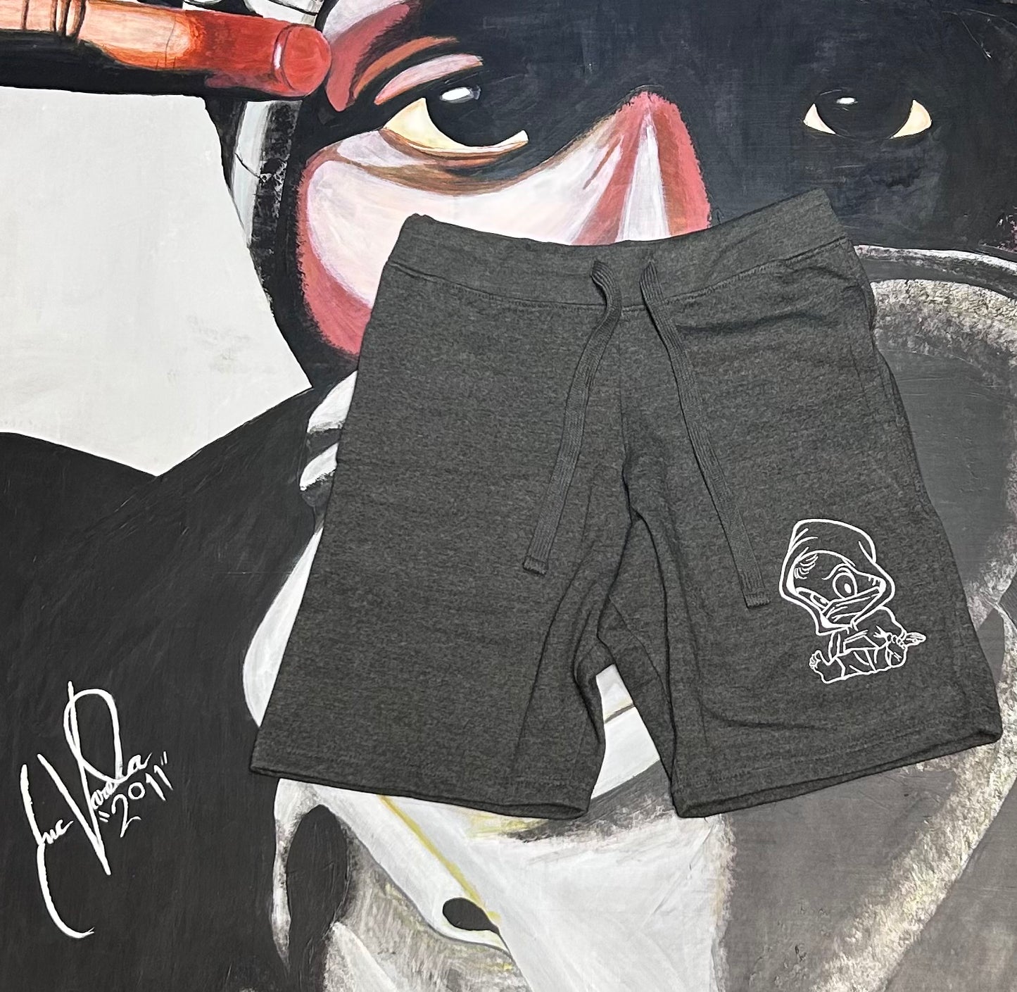 STITCHED LOGO SHORTS